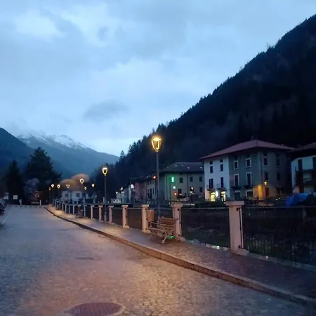 Vivere A Colori Bilocale * Al Solivo